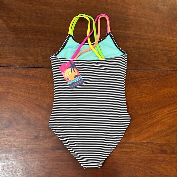 Girls Size 10 Colorful Fish Scales Print Heart Criss Cross Strap 1Piece Swimsuit - Picture 7 of 10